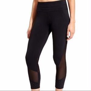 Athleta mesh sonar compression running capris